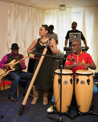 Rhythm & Vibes Dance Company — dance-studio in London — 3